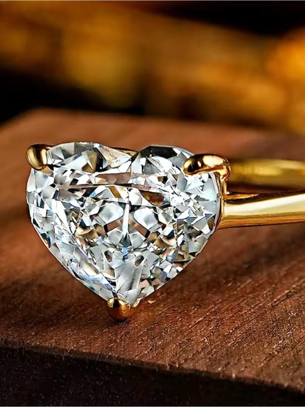14k 2ct Heart Ring - Picture 6 of 11